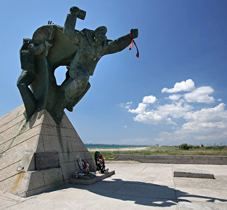 Памятник морякам-десантникам