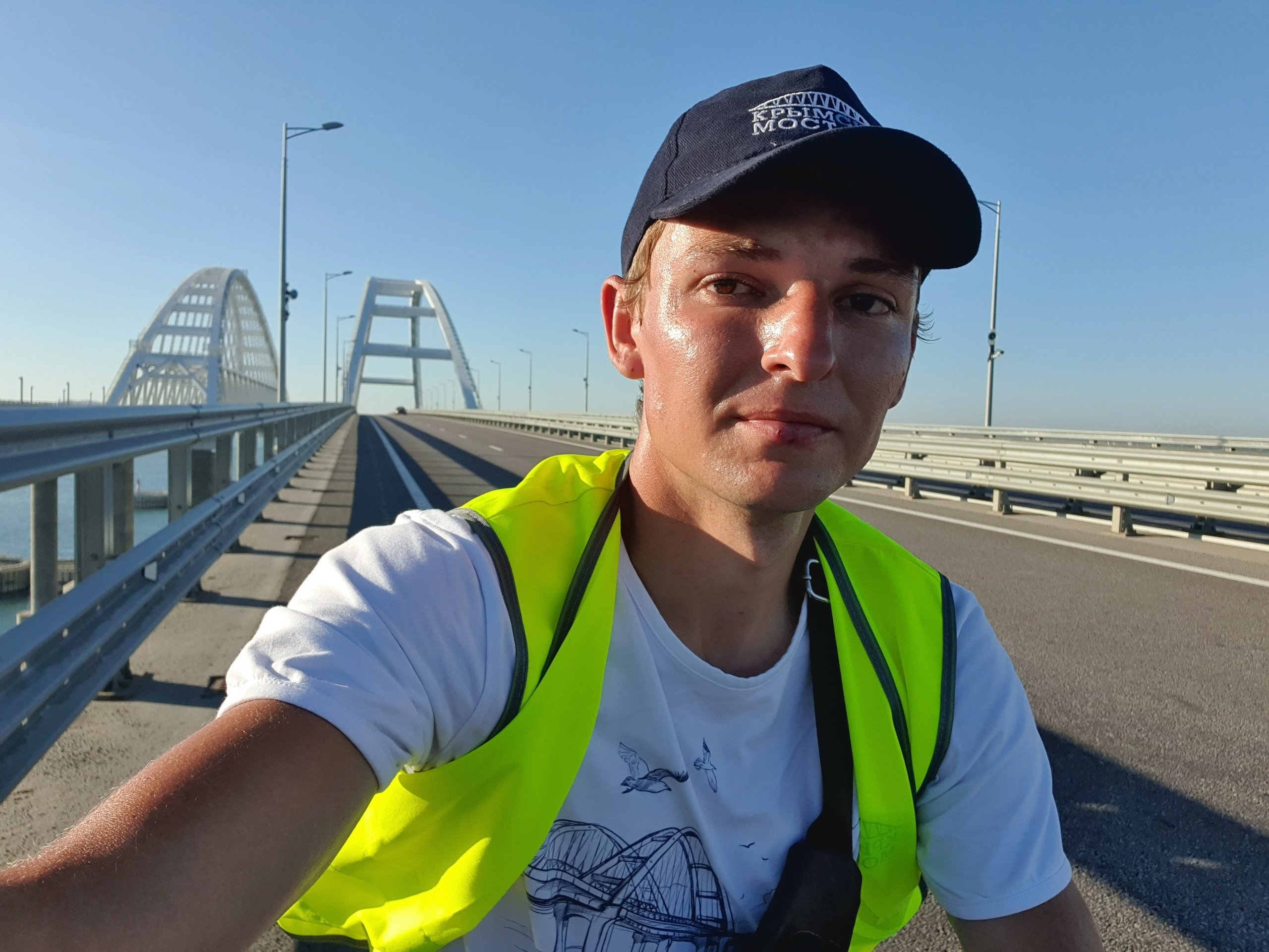 Александр Долгополов на Крымском мосту