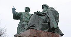 Памятник князю Глебу и преподобному Никону