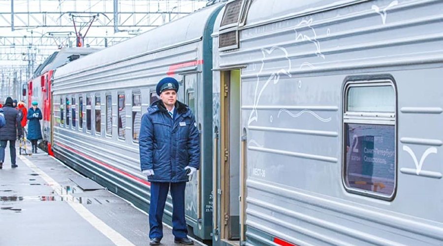 Поезд Санкт-Петербург - Севастополь