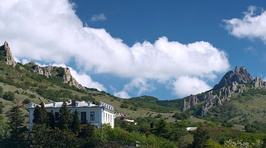 Карадагский заповедник в Крыму