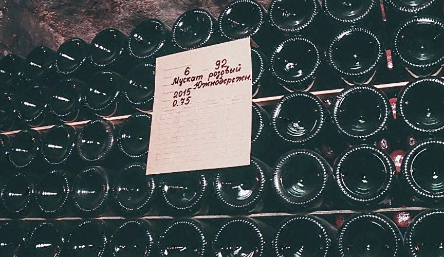 Закладка вина «Массандры» к 100-летию Победы