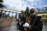 Участники парада в честь 75-летия Победы на Графской пристани в Севастополе