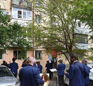 Личный парад: видео поздравления ветеранов с 9 мая в Симферополе