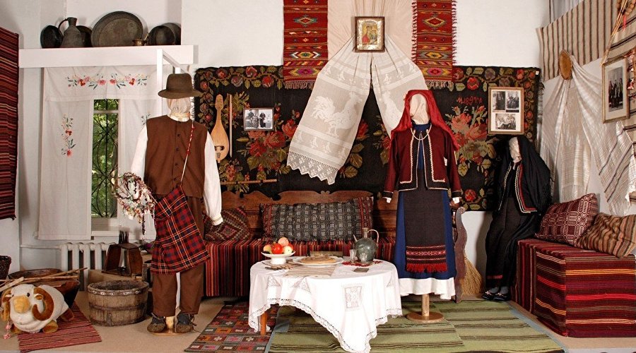 Выставка в Крымском этнографическом музее