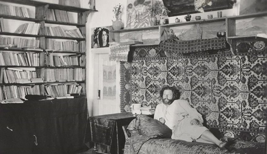 Максимилиан Волошин в своем доме, 1910-е