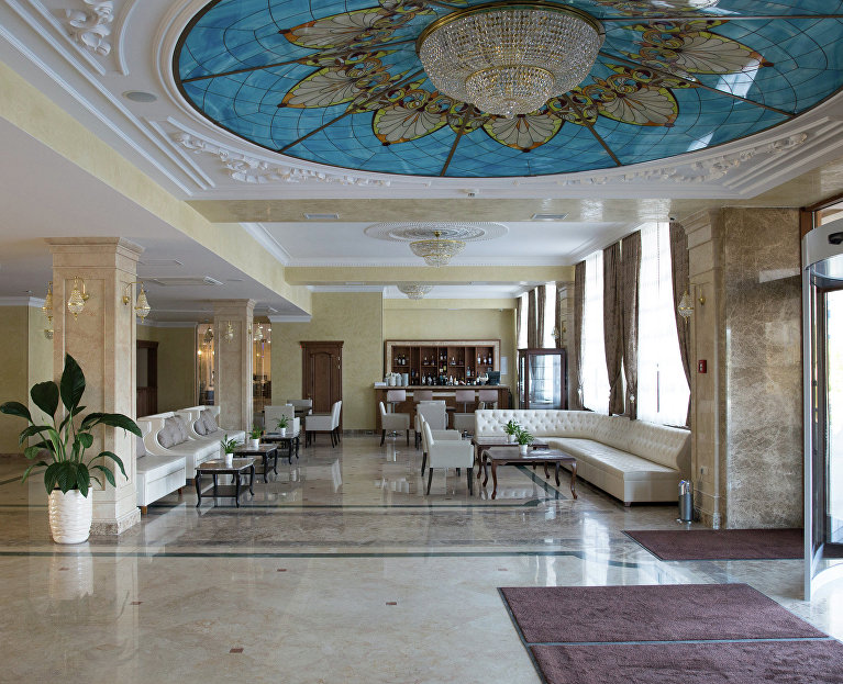 Холл в отеле