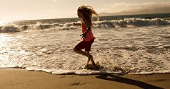 Девочка на пляже