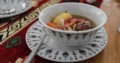 Национальное блюдо крымских татар дымлама