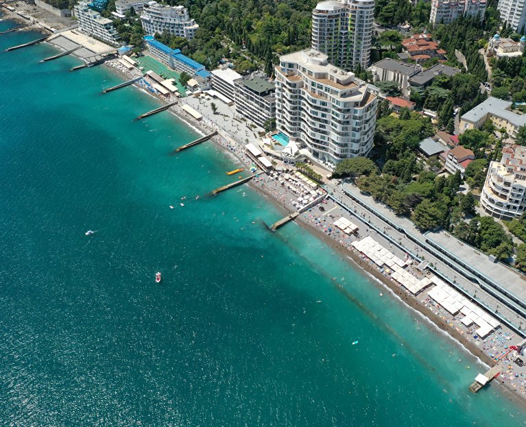 Вид на побережье Ялты 