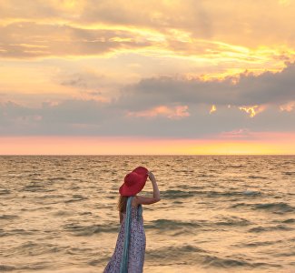 Эксперты: от осенней хандры туристов спасает отпуск на море