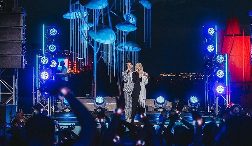 Концерт Александра Кудинова и Юлианны Карауловой на фестивале «Таврида - АРТ»