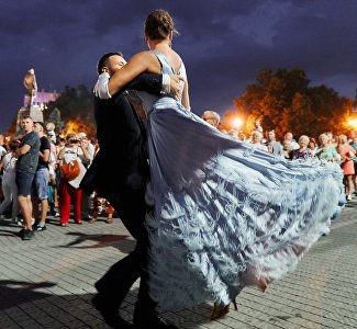 Бал на площади Нахимова в Севастополе перенесён на 20 сентября