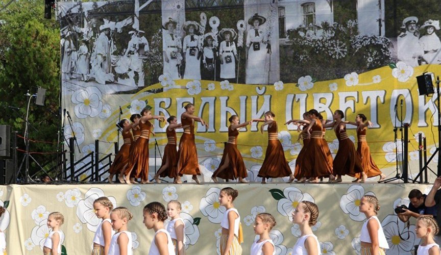 Концерт в рамках акции «Белый цветок» в Симферополе
