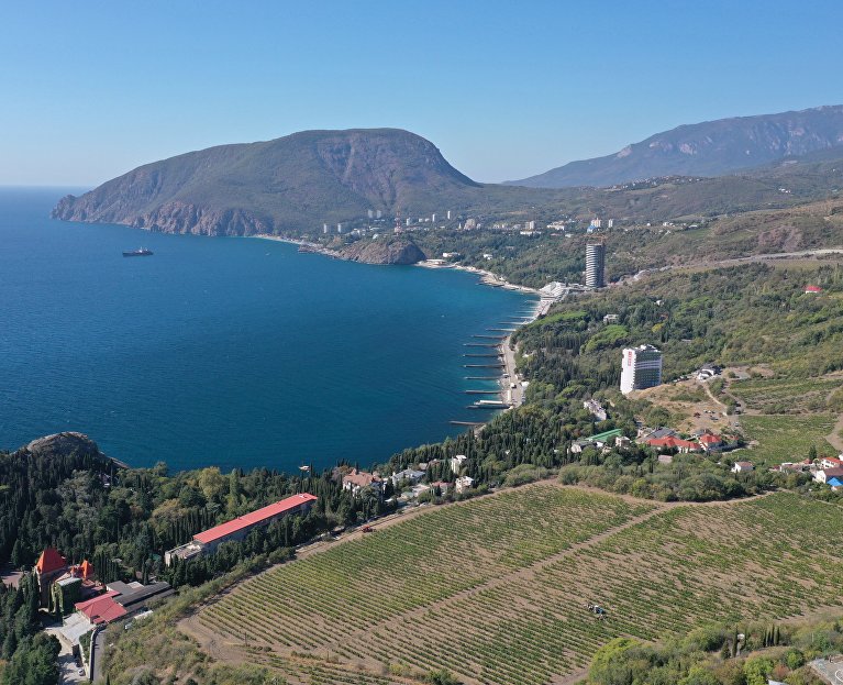 Вид на Алуштинский регион