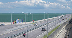 Движение по Крымскому мосту