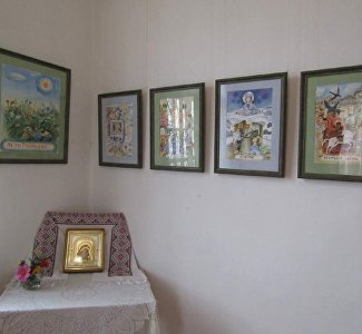 Выставка графики и иллюстраций открылась в музее Шмелёва в Алуште