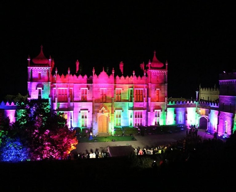 Светомузыкальное представление в Воронцовском дворце в рамках акции «Ночь искусств»