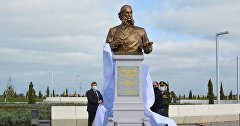 Открытие памятника Ивану Айвазовскому в аэропорту Симферополь