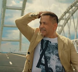 На отдых под музыку и с ветерком: группа «Любэ» сняла клип на Крымском мосту