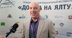 Заслуженные артисты РФ Денис Майданов на фестивале «Дорога на Ялту»