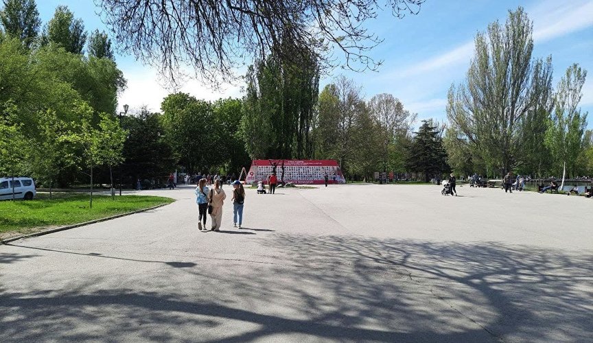 Арт-объекты в парке им. Гагарина в Симферополе
