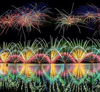 Животные на воде: эксклюзивное лазерное шоу в Алуште