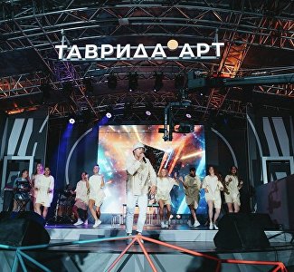 Выставки, перформансы и граффити: итоги второго заезда на «Тавриде»