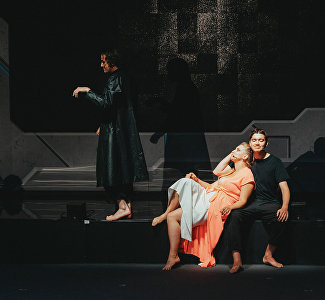 Современный Островский: резиденты «Тавриды» представили необычные постановки