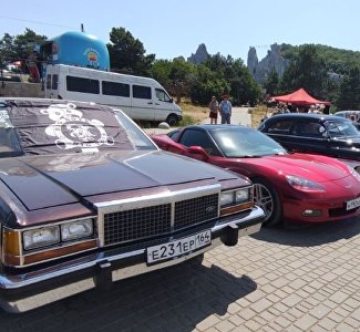 «Золотое кольцо Боспорского царства»: в Крым прибыл пробег ретроавто