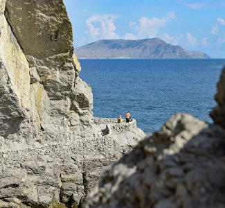 Молодые архитекторы создадут проекты по благоустройству тропы Голицына и набережной под Судаком