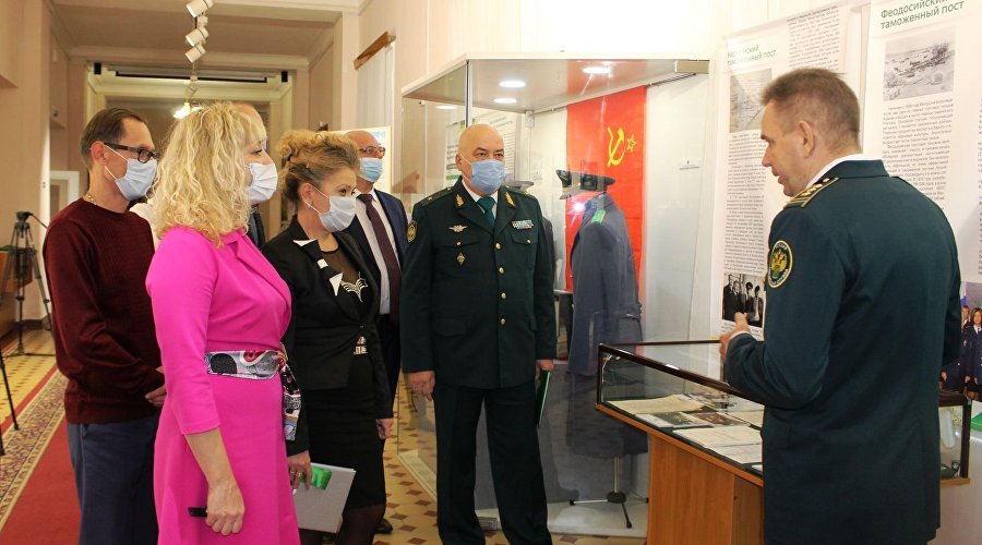Выставка «Крымская таможня: история и современность»