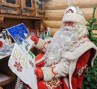 За новогодним настроением: Дед Мороз зовет гостей в свою Южную резиденцию в Севастополе