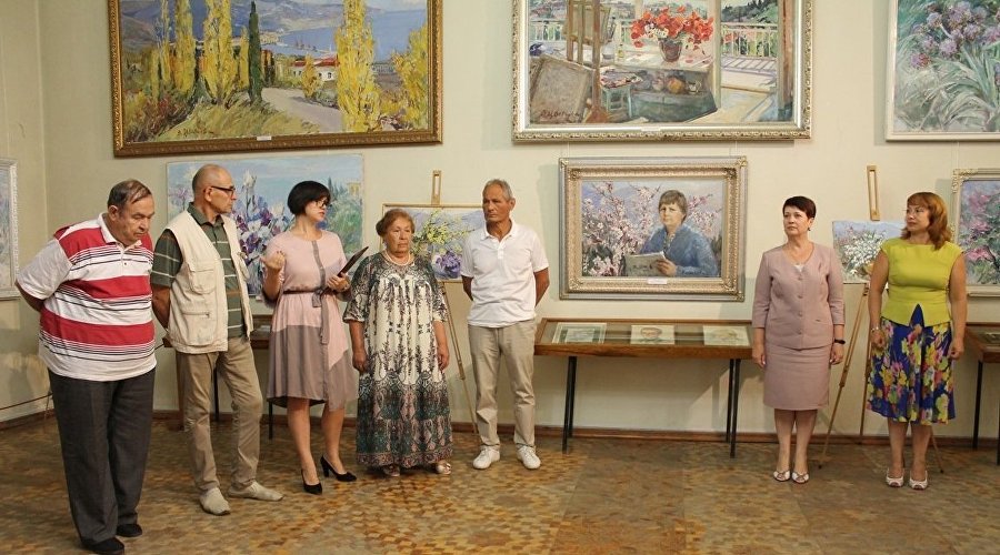 Открытие выставки художницы Валентины Цветковой