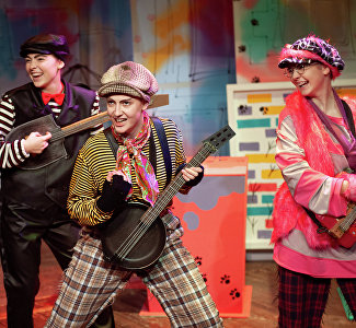 Для самых маленьких и постарше: репертуар крымского ТЮЗа на февраль