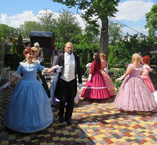 «Виват, Екатерина!»: крымский музей приглашает на бал