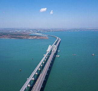 Увидеть и полюбить: Крымский мост с высоты птичьего полета