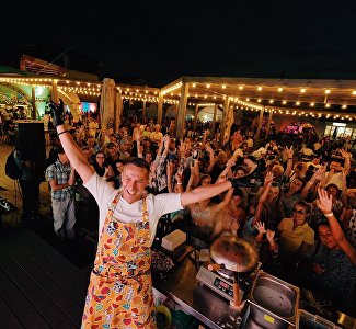 «Море Еды»: на гастрофестивале в Коктебеле накормят оригинальными блюдами от топовых шеф-поваров