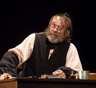 Первые крымские гастроли театра Табакова: где и когда покажут «Матросскую тишину» с Машковым