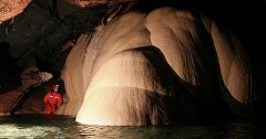 Засифонная экскурсия в Красной пещере