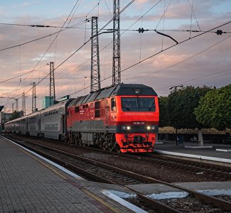 Открыта продажа билетов на дополнительные летние поезда в Крым