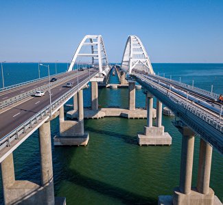 Экскурсия на Крымский мост: что можно и чего нельзя