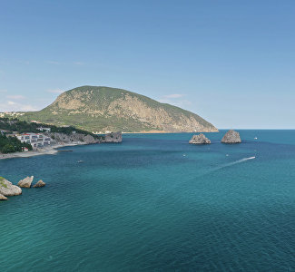 Чего вам не хватает в путешествиях по Крыму: туротрасль и туристов зовут поделиться идеями