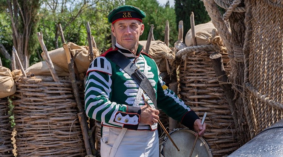 Участник военно-исторического фестиваля «Русская Троя»