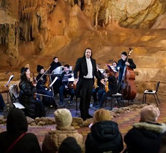 Провокационный спектакль и музыка трёх веков: какие мероприятия готовят под землёй в Крыму