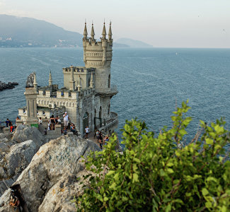 Хотят ли туристы в Крым: социологи узнали планы россиян на лето