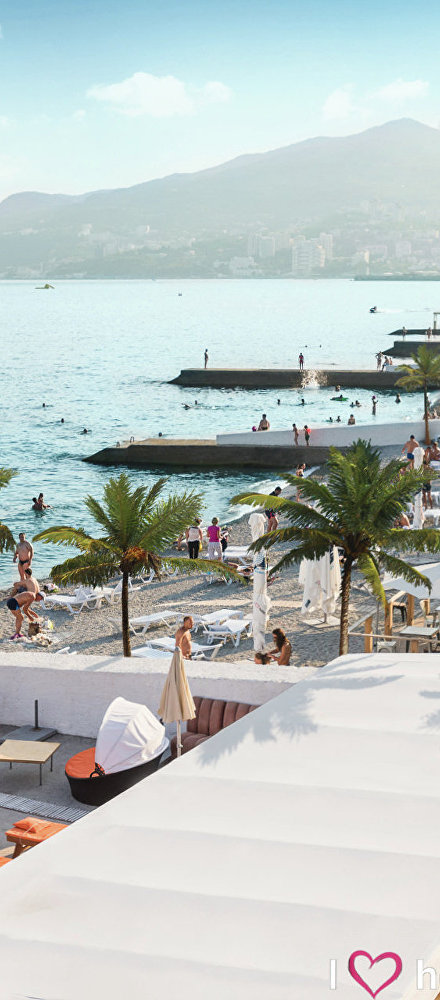 Пляж отеля Yalta Intourist 4: безопасность и комфорт для самых требовательных отдыхающих