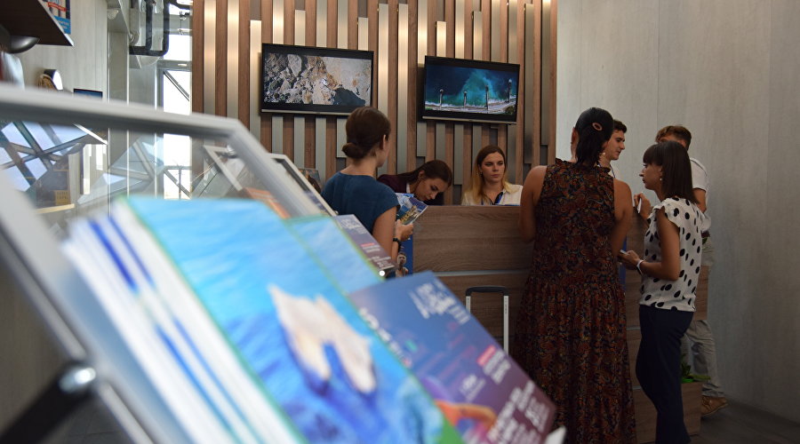 Туристско-информационный центр в аэропорту Симферополь
