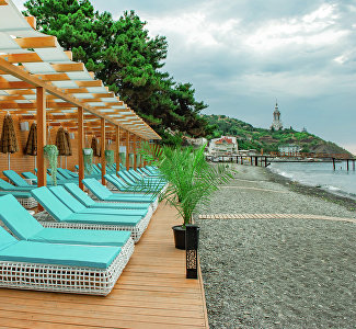 Обновлённый пляж парк-отеля «Московский»: современный дизайн, комфорт и потрясающие виды