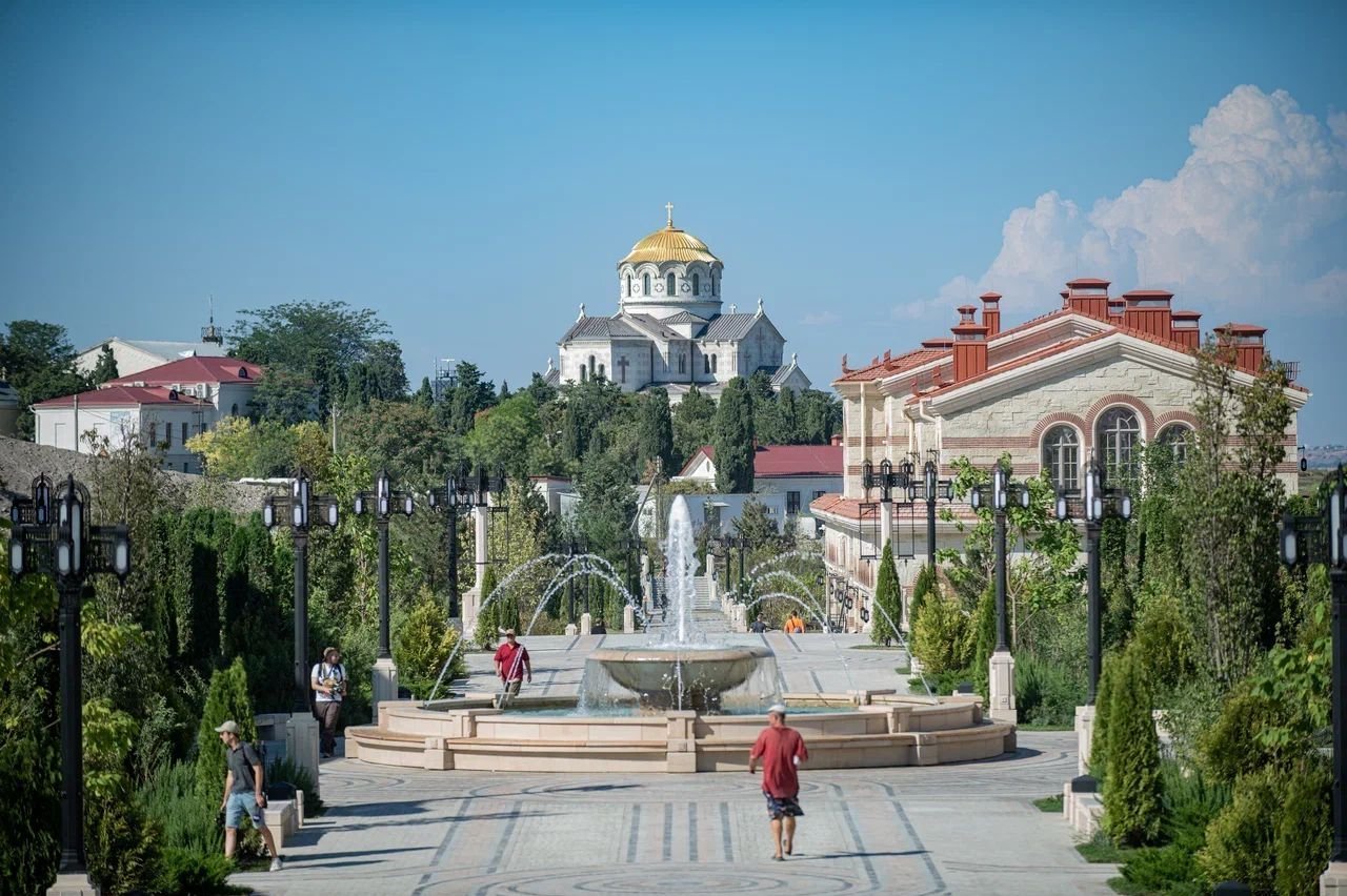 Центральный фонтан музейно-паркового комплекса &amp;laquo;Новый Херсонес&amp;raquo; 